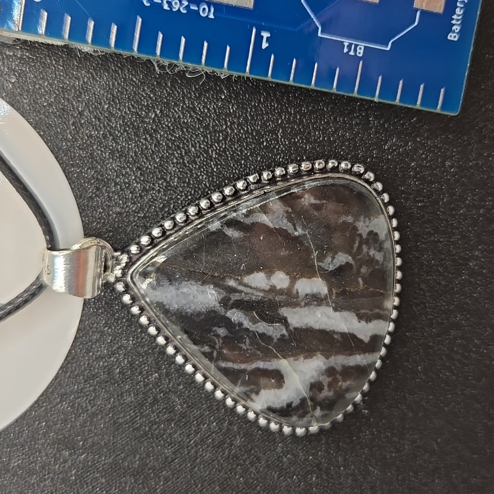 White Buffalo pendant #315 NWOT